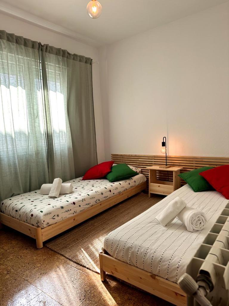 Apartamento Soleado Para 8 Personas En Santona Bagian luar foto