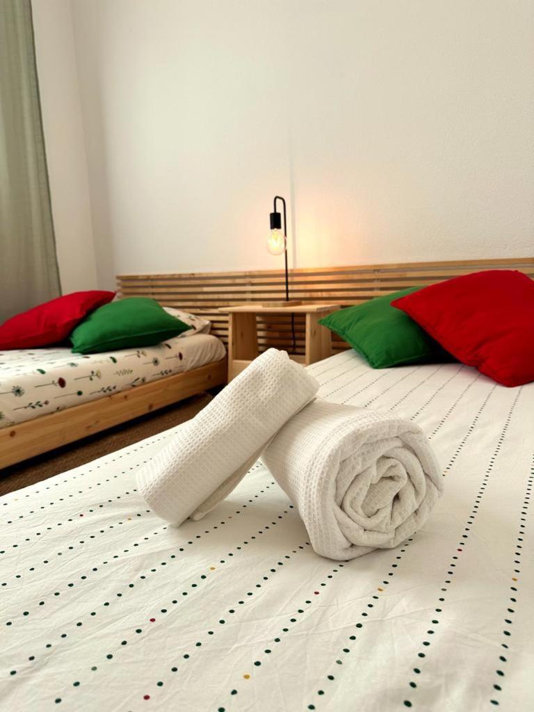 Apartamento Soleado Para 8 Personas En Santona Bagian luar foto