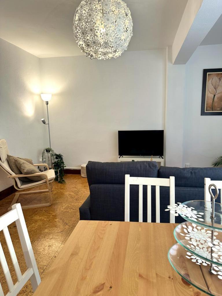 Apartamento Soleado Para 8 Personas En Santona Bagian luar foto