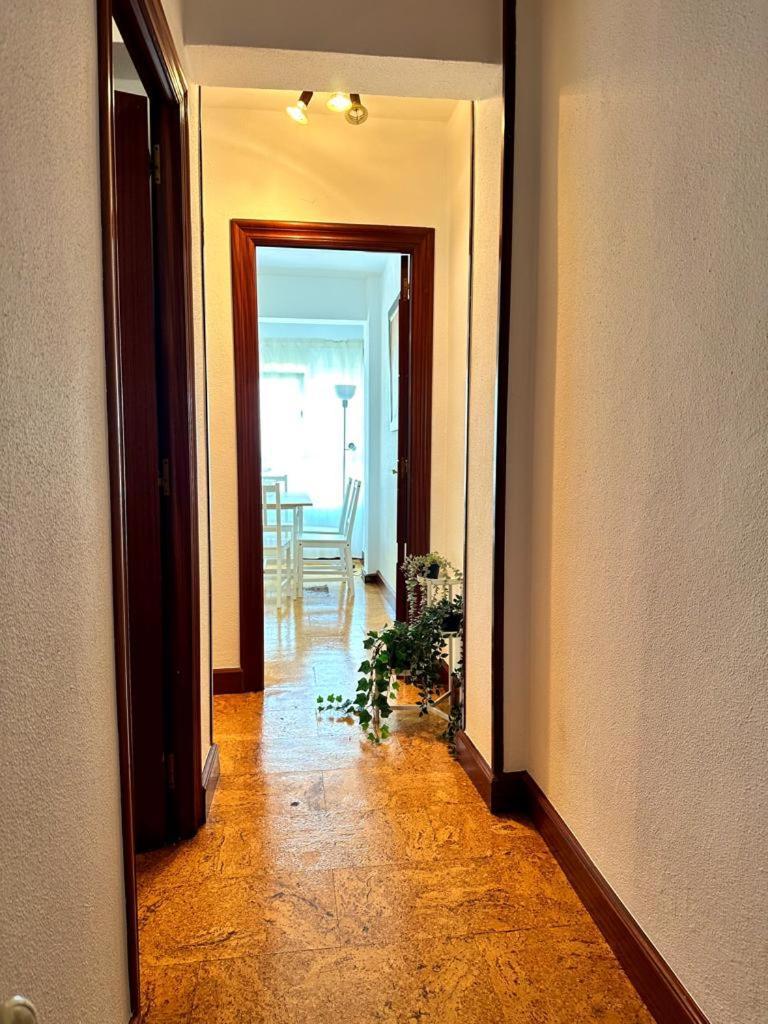 Apartamento Soleado Para 8 Personas En Santona Bagian luar foto